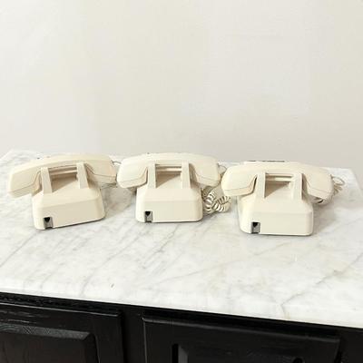 ATT ~ Three (3) ~ Corded Desk Telephones ~ *Read Details
