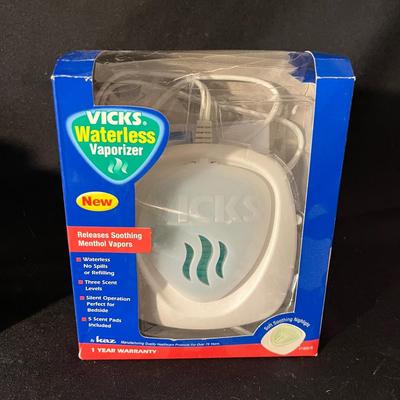 Vicks Waterless Vaporizer & NIB Healthcare Items (PS-MG)