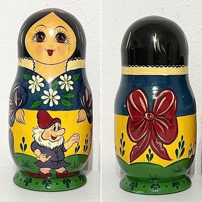 Vtg Snow White & The 7 Dwarfs Russian Nesting Dolls