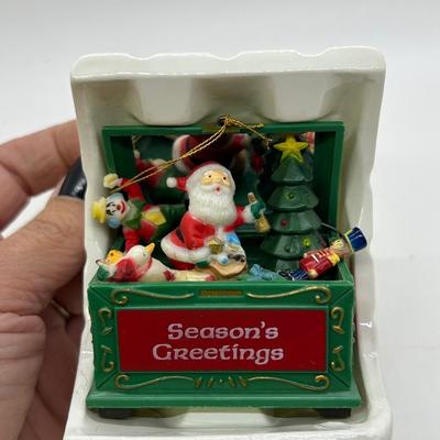 Musical Twinkle Toy Chest Season's Greetings Christmas Ornament with Original Box