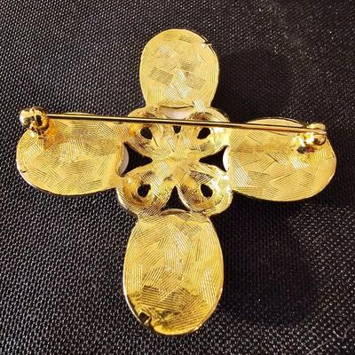 Pearl Necklace, Earrings & More (K-JS)