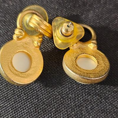 Pearl Necklace, Earrings & More (K-JS)