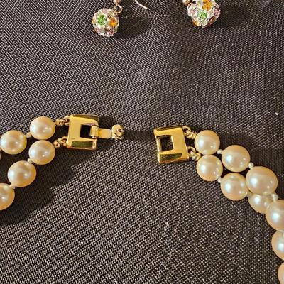 Pearl Necklace, Earrings & More (K-JS)