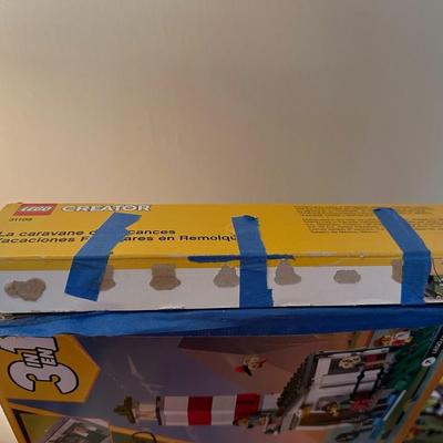LEGOS! LEGOS! LEGOS!