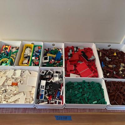 LEGOS! LEGOS! LEGOS!