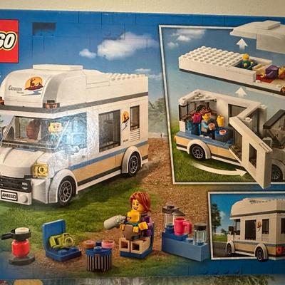 LEGOS! LEGOS! LEGOS!