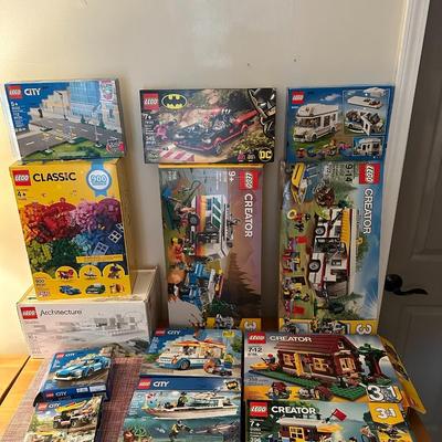 LEGOS! LEGOS! LEGOS!
