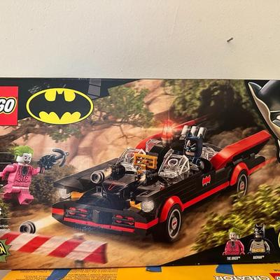 LEGOS! LEGOS! LEGOS!