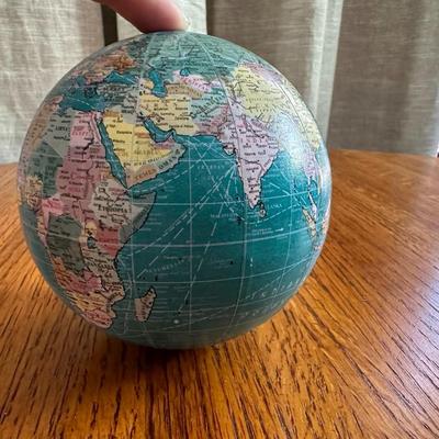  Set of 3 Small Globes