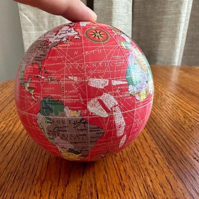  Set of 3 Small Globes