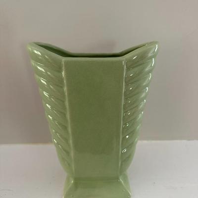 1 McCoy + 4 Other Pottery Vases