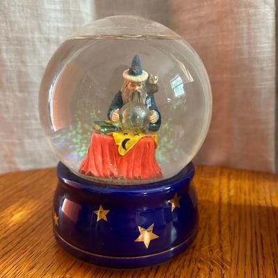 Snow Globe, Empire State, Boomerang & More!
