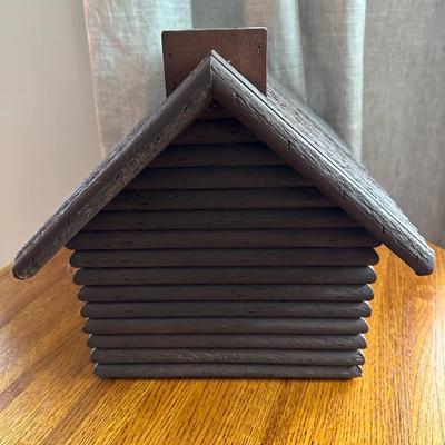 Wood Log Cabin