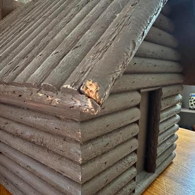 Wood Log Cabin