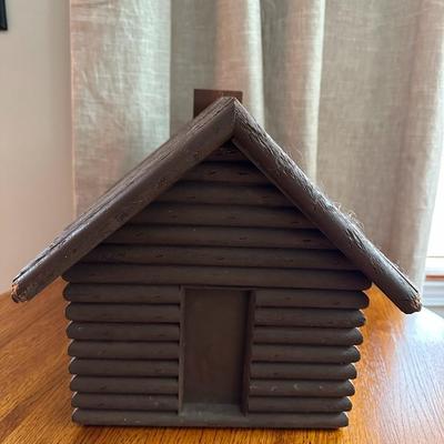 Wood Log Cabin