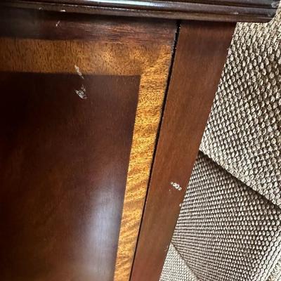 Great Half-Round Cabinet for Entry Way or Bar!