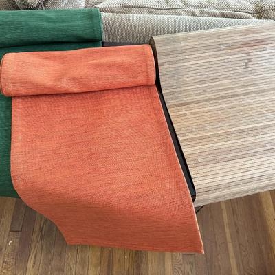 Place Mat & Runner Assortment