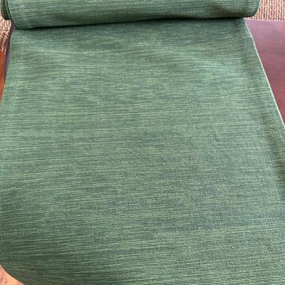 Place Mat & Runner Assortment