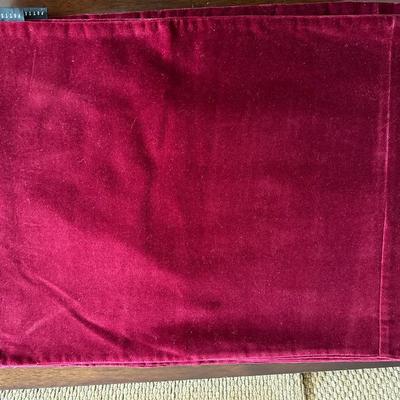 Pottery Barn, Banana Republic Placemats & Other Items