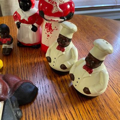 Cast Iron "Mammy" w/note pad, & Vintage Black American S/P Shaker Assortment