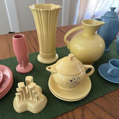 26 pc Fiesta Pastel Assortment