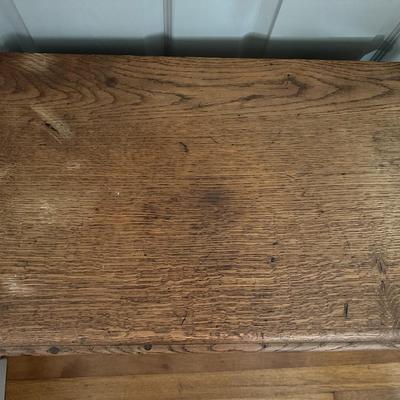 Wood Bench with Carved Legs