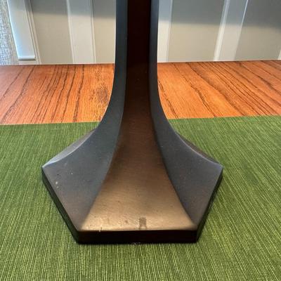 Tiffany -Style Table Lamp
