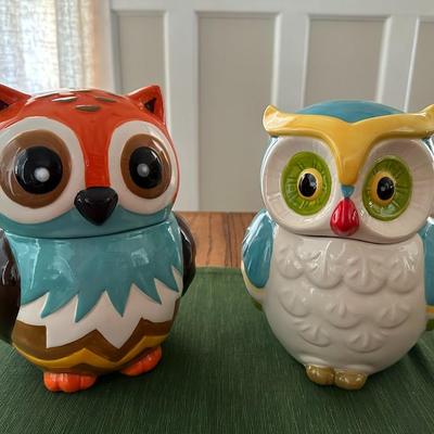 Can You Stand The Cuteness! 2 Owl Cookie Jars