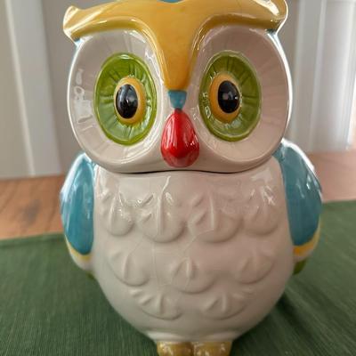 Can You Stand The Cuteness! 2 Owl Cookie Jars