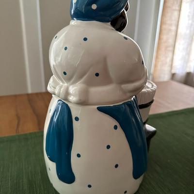 3 Unique Cookie Jars