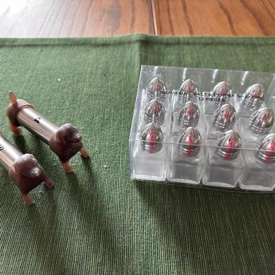 Dauchshund S/P + 12 small S/P Shakers