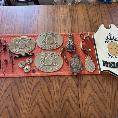 Door DÃ©cor - Wood, Brass, Etc.