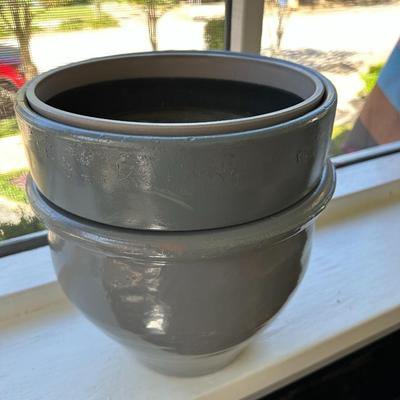 Gray Pots
