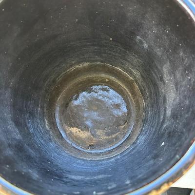 2 Glazed Pots & 2 Small Wood Plant Stands