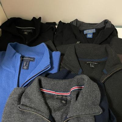1/4 Zip Sweaters Size Large