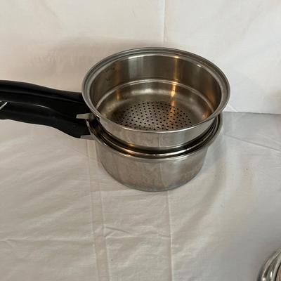 Vintage USA Colonial Ware Cook Set and More (K-MK)