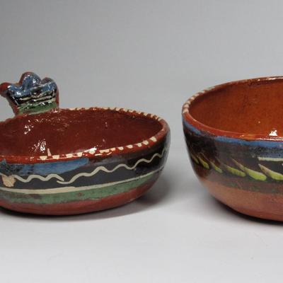 Vintage Mexican Tlaquepaque Folk Art Clay Serving Bowl Pots with Handles