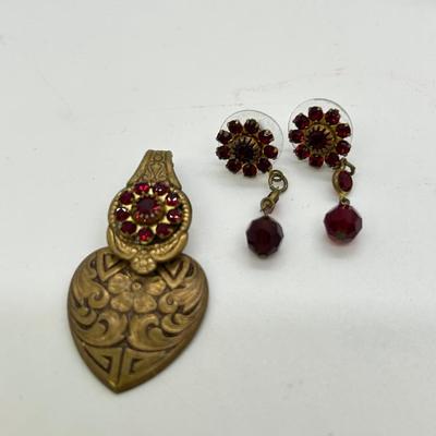 Vintage Dark Gold Tone Metal and Ruby Red Rhinestone Dangling Earrings and Heart Shaped Art Deco Pocket Tie Clip