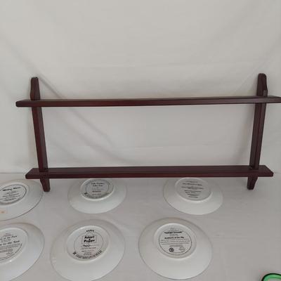 Collectible Dog Plates (B1-BBL)