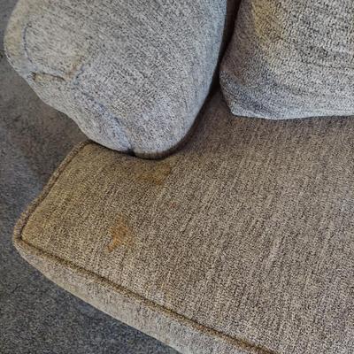 Gray Halifax Dove Loveseat (LR-BBL)