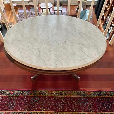 B1151 Antique Victorian Walnut Oval Marble top Coffee Table