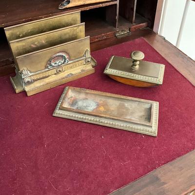 B1154 Antique Brass 3 pc Desk Set  Desk Set