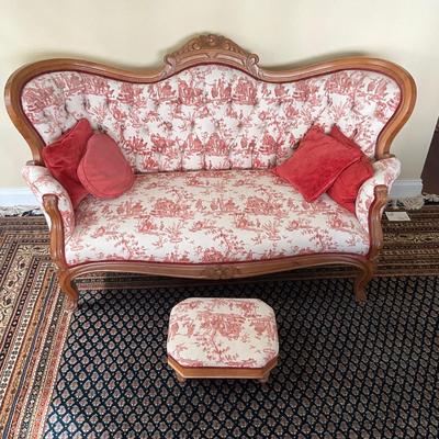 UB1164 Antique Victorian Walnut Toile Upholstered Loveseat with matching Stool