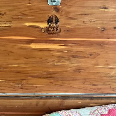 UB1166 Vintage Lane Lowboy Cedar Chest with Single Drawer