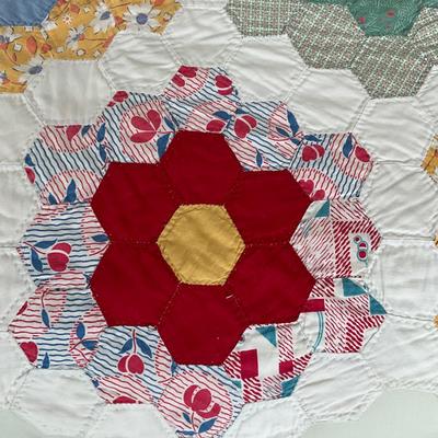 UB1183 Antique Grandmother's Flower Garden Handmade Quilt