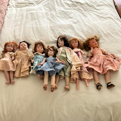 UB1188 Lot of Antique Dolls Madame Alexander