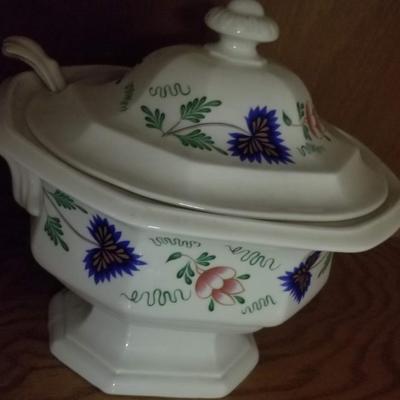 Lovely tureen with ladle