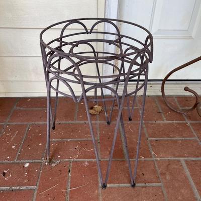 Outside Plant Stands, Potting Table, and More (Y-MK)