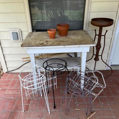 Outside Plant Stands, Potting Table, and More (Y-MK)