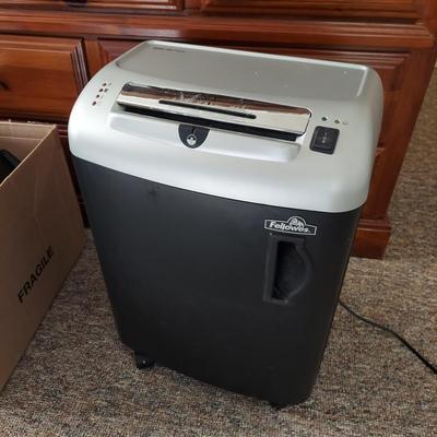 Fellowes Paper Shedder and Other Office Supplies (B1-BBL)